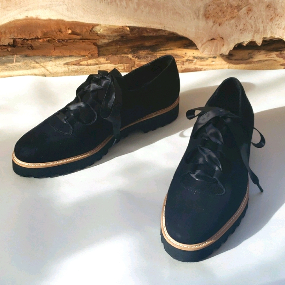 SOLD! on Mercari - Ron White "Daisy" Cashmere Suede Oxfords